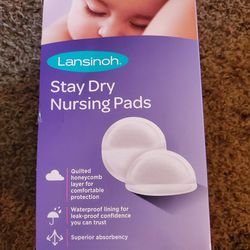 Lansinoh Stay Dry Nursing Pads - 72 ct