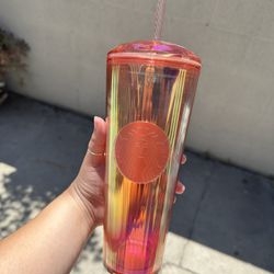 Starbucks Pink Dome Lid Tumbler- 24 Oz for Sale in Claremont, CA - OfferUp