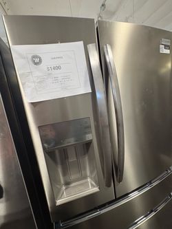 Frigidaire French Door Refrigerator GRMC2273CF