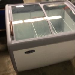 Chest Freezer Bubble Top Door