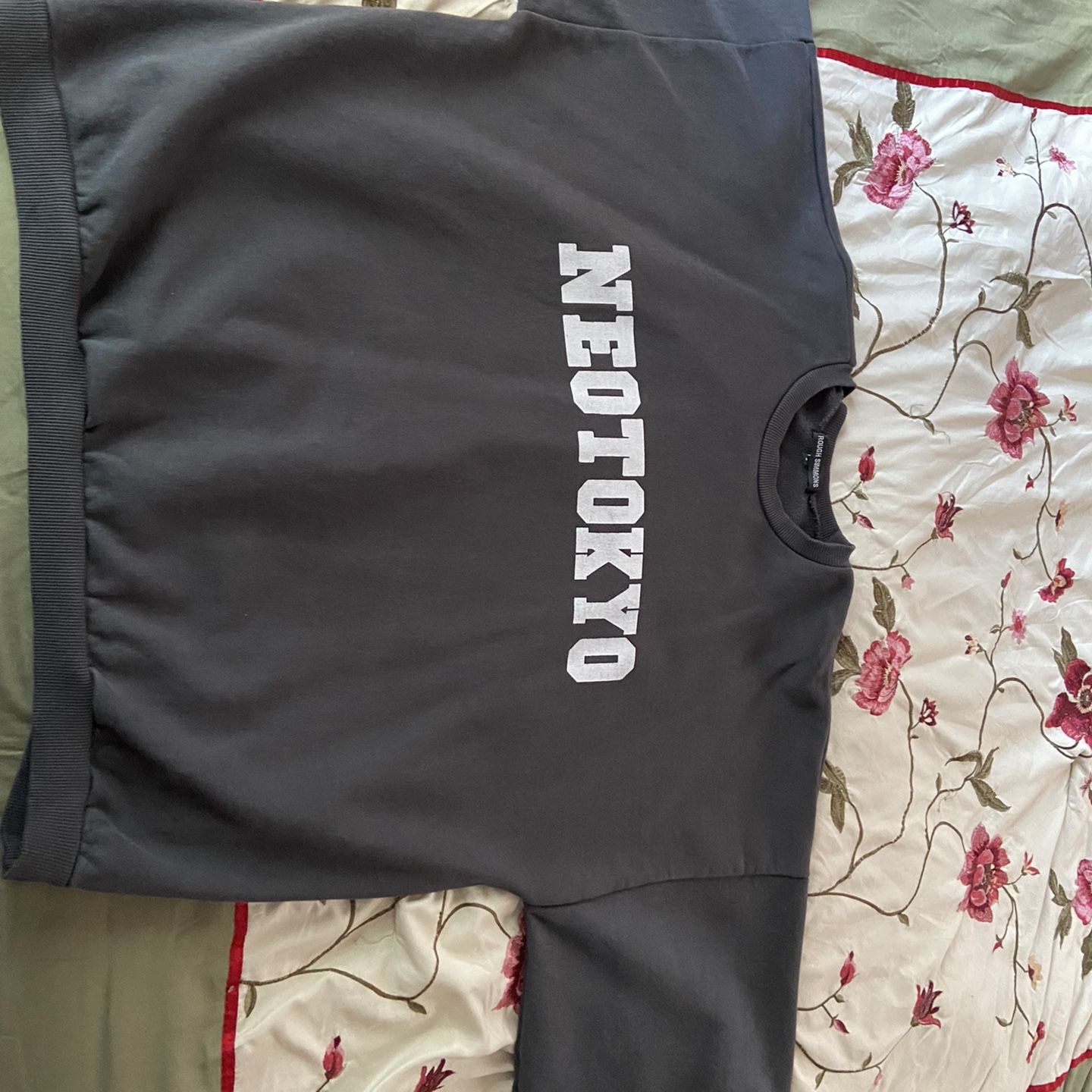 Neotokyo Sweater Rough Simmons for Sale in Hazard, CA - OfferUp