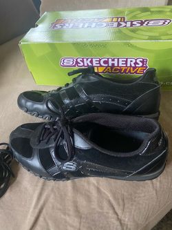 Womens 9.5 Skechers