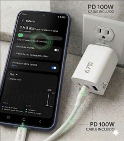White fast charger 67W