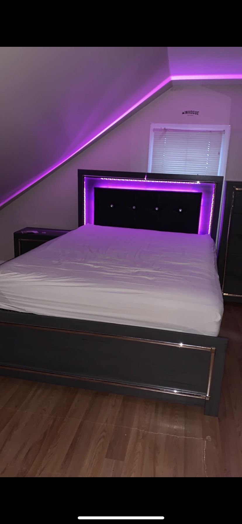 Queen light up bed frame