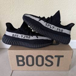 Yeezy Boost 350 V2