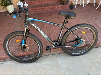 Euro bike like new use once
