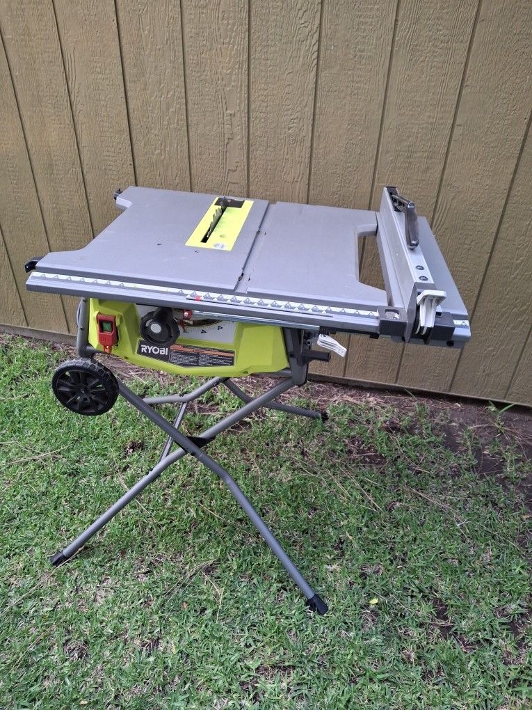 Ryobi Tablesaw On Stand Exellent Condition Firm