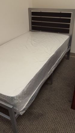 Brand New Twin Size Platform Bed Frame +Mattress