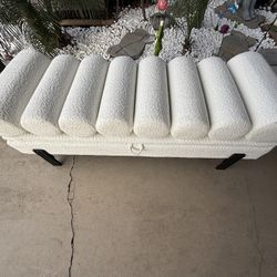 Brand New Ottoman 2 Color Available White And Gray