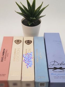 Dolce&Gabbana 

1 for $20 or 4 for $60

1 L'Imperatrice Royale 
1 Devotion 
1 Light Blue 
1 Blue Jasmine 
⭐️