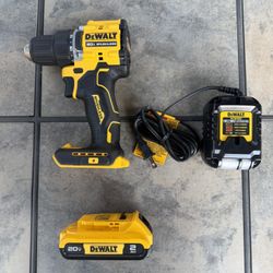 DeWalt 20V Brushless Drill Driver Kit with Charger and Battery