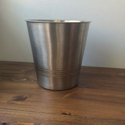 Waste Basket 