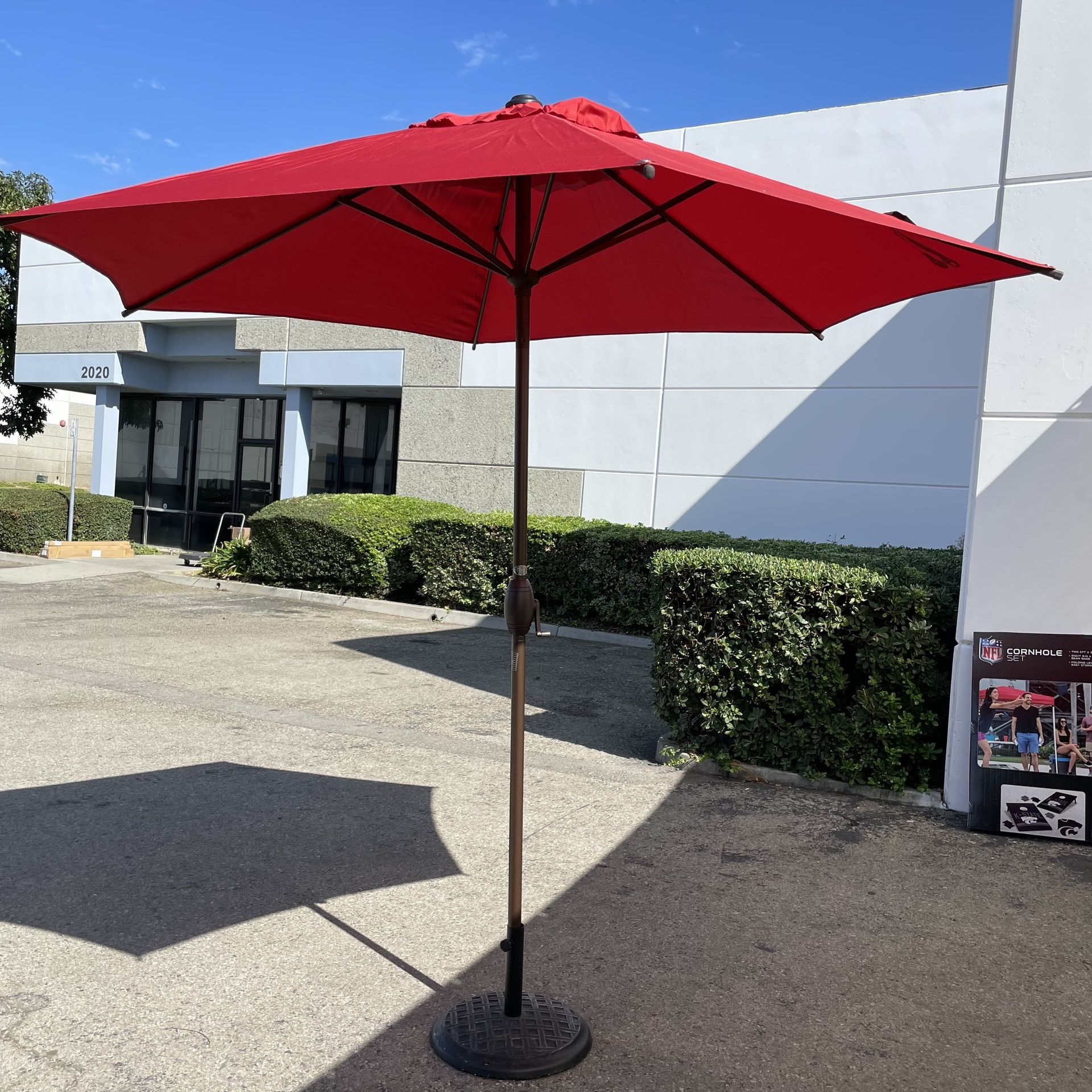 9ft Patio Market Umbrella with Umbrella Cover - RED