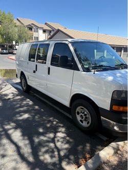 2017 GMC Savana