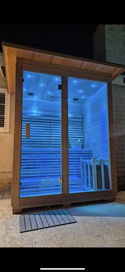 Brand New Outdoor traditional sauna 2-3 person