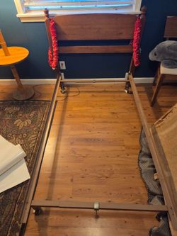 Twin metal bed fram and back board