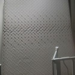 Queen Size Nectar Classic Matress Great Condition!! 