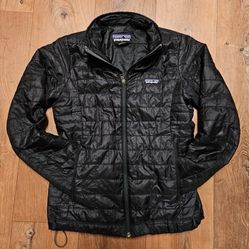 Womens Patagonia nano puff jacket small insulated full zip primaloft quilted blk