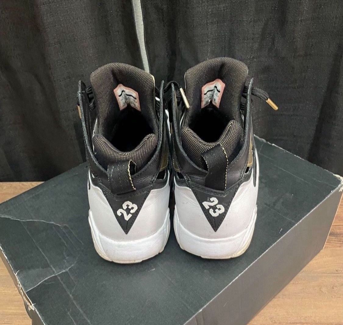 Nike Air Jordan Retro Champagne