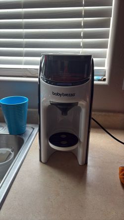 Baby Brezza Formula Dispenser