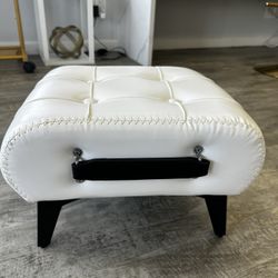 Small Stool/ Ottoman ( Pu Leather) Brand New 