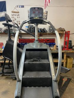 Star Trac E-SM Stairmill 9-5180-MINTPO ( Delivery Included)