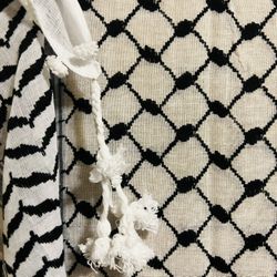 Authentic White and Black Kufyahs / Shemagh / Scarf / kufyah shemagh