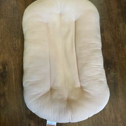 Snuggle Me Organic Lounger - Petal