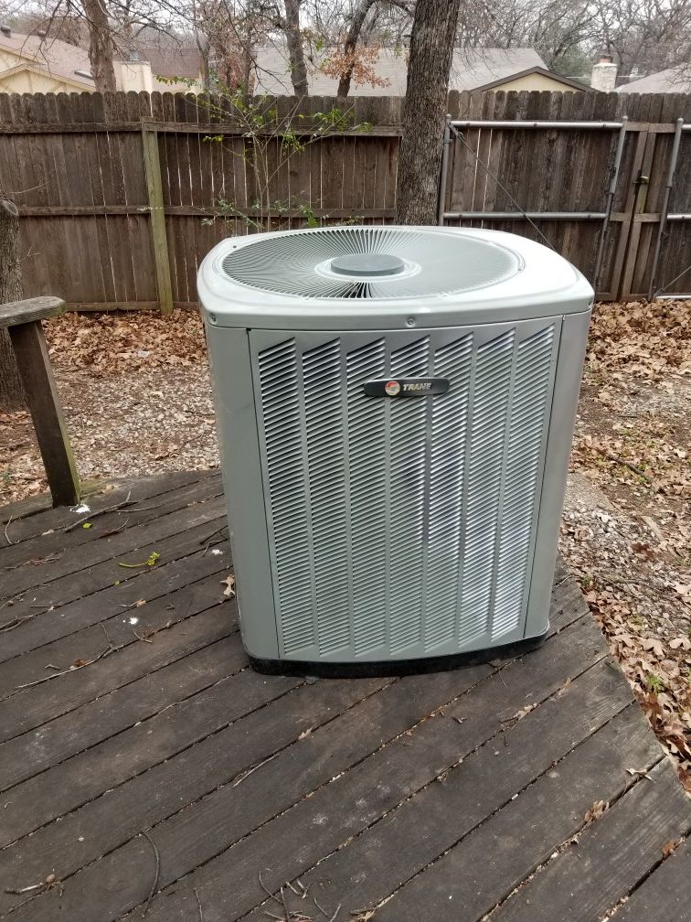 Trane XB 13 Air Condensor/Heat Pump