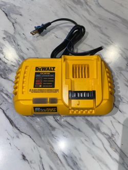Dewalt 20v 8amp fast charger