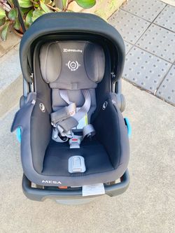 UPPAbaby Car Seat (up to 35 pounds)