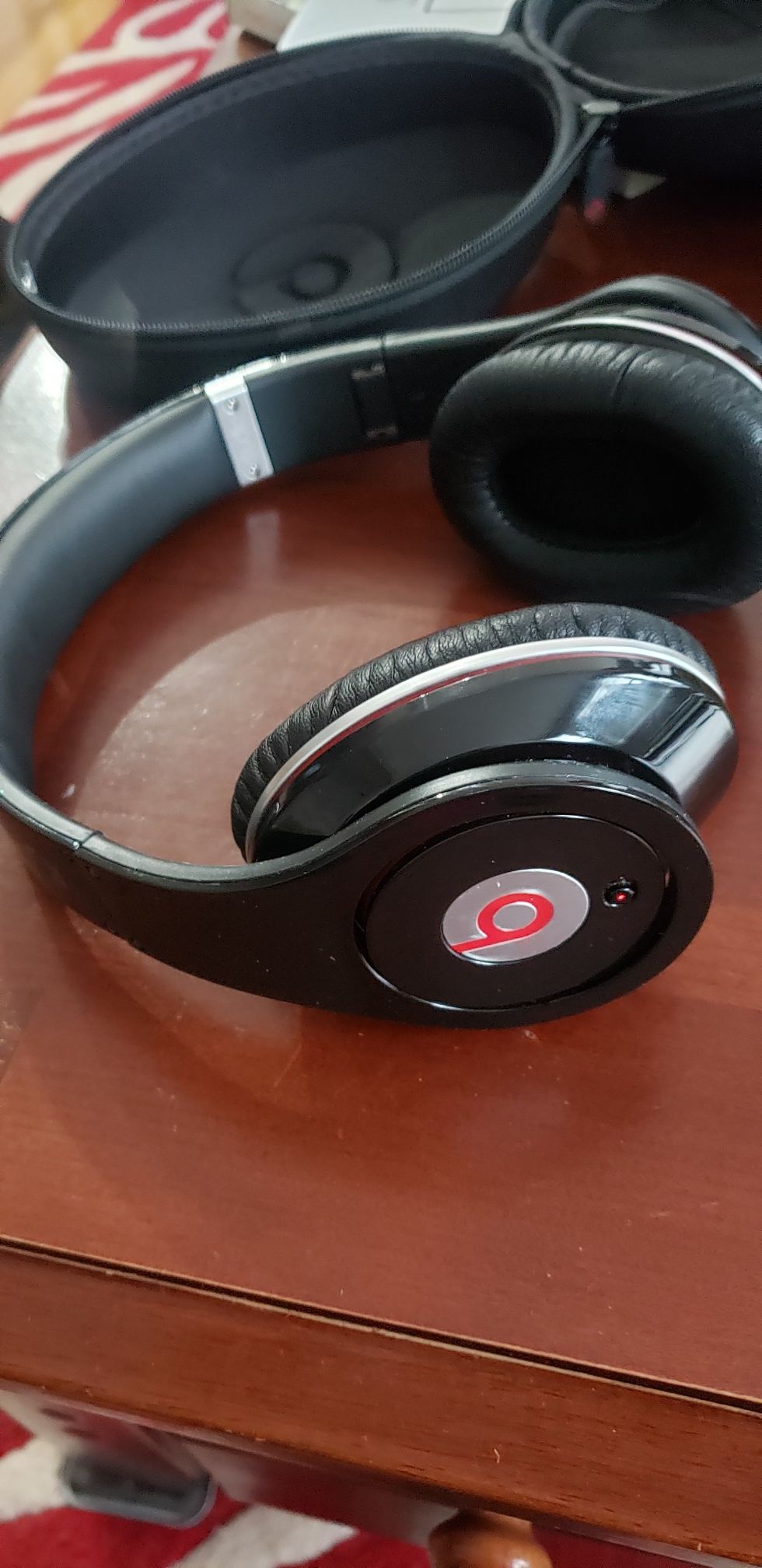 Beats by Dr Studio 1st Gen WIRED headphones