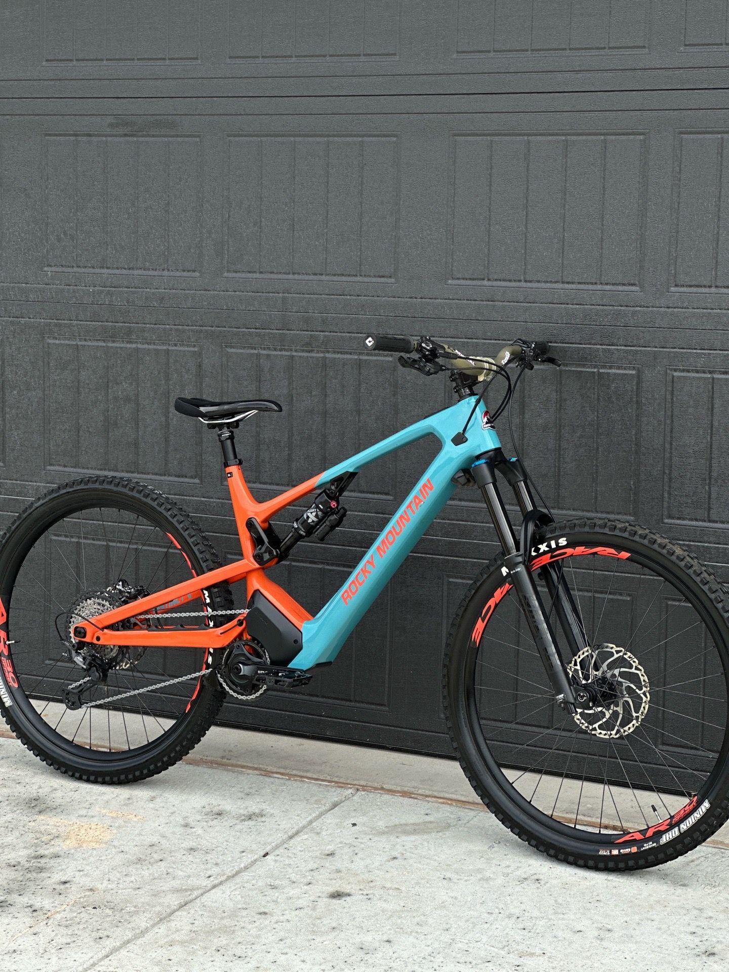 2023 Rocky Mountain Instinct Powerplay Carbon 70 - upgraded - (Size XL)