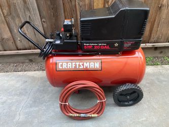 Air Compressor Craftsman 5 HP, 20 Gallon With Hose