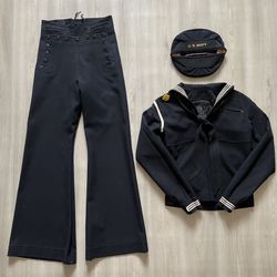 VTG U.S. Naval Clothing  Factory WW2  Wool Cracker Jack Sailor Uniform & Cap 40s  Pre owned w/ wear and some minor holes. Overall in good condition. S