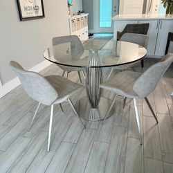 Contemporary Glass Dining Table And Chairs