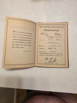 WWII German DAF Membership Book (labor union, not paraphernalia)