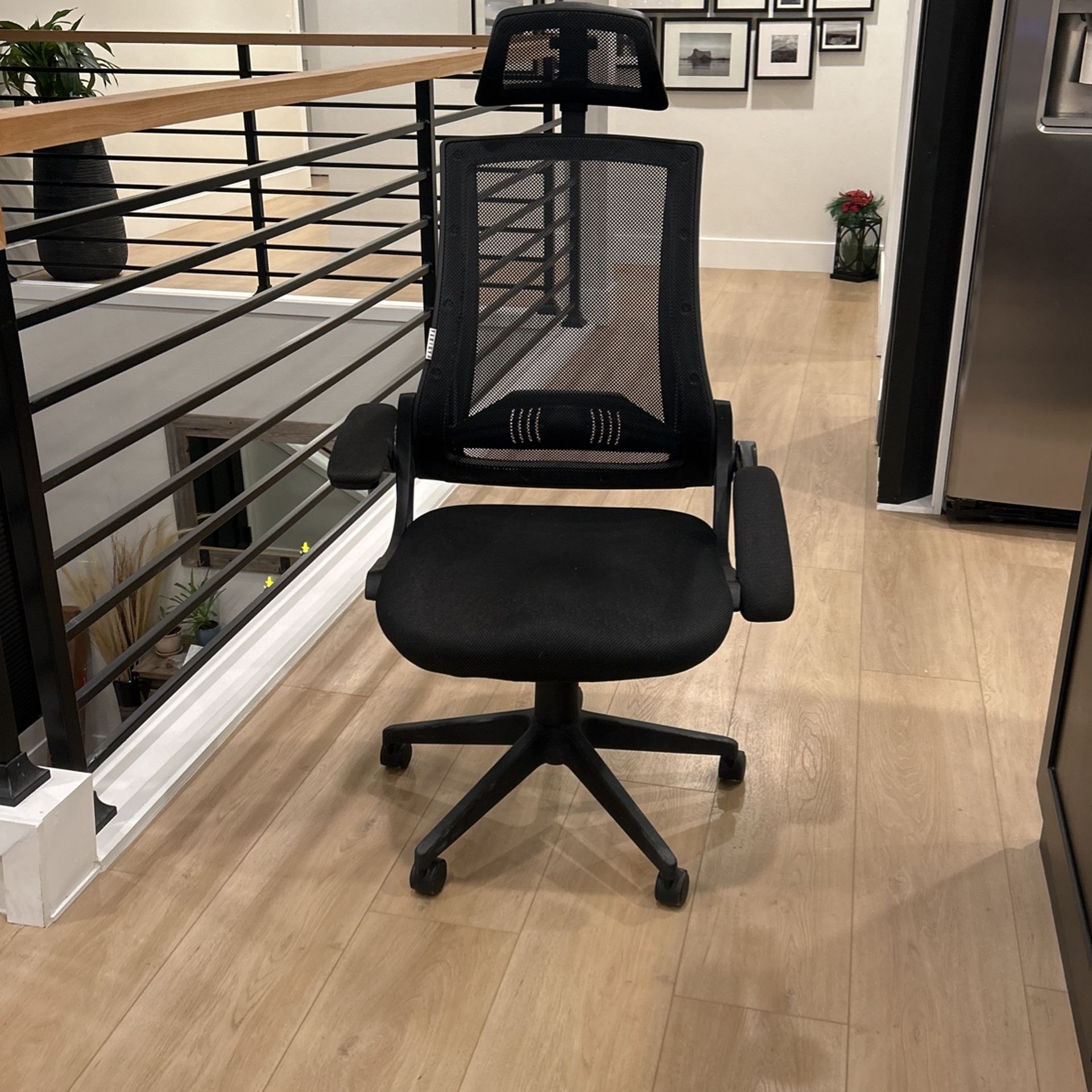 FREE!! Office Or Desk Chair