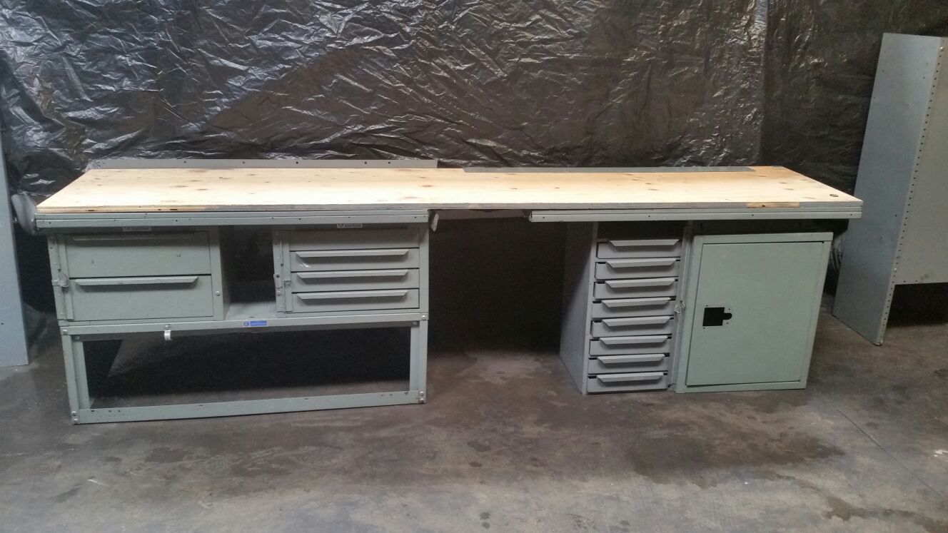 Cargo van Locksmith workbench