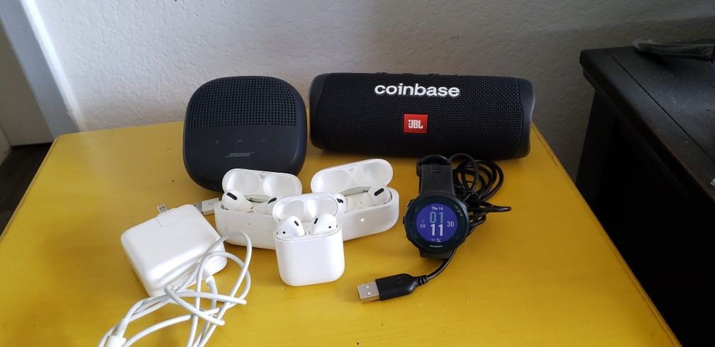 Air PODS-BlueTooth Speakers-SmartWatch