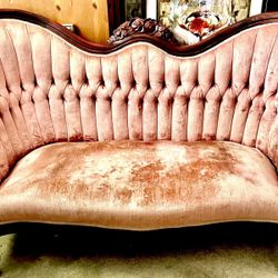 Antique Settee Handcarved In Rosewood Beautiful Condition All Around Original Condition Crushed Rose Velvet - Gorgeous!