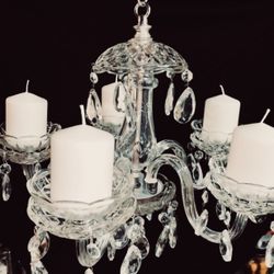 IRISH CUT CRYSTAL HANGING CANDLE CHANDELIER 17inches by 18inches 5 CRYSTAL EXTENDED ARMS with Silver hardware / CAN BE CONVERTED TO ELECTRIC 