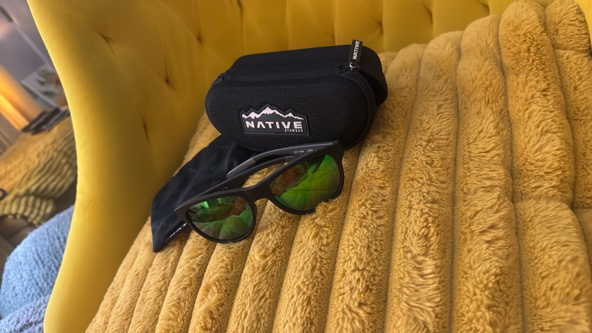 Native Eyewear Polarized Sunglasses In Acadia Matte Black With Green Reflex Lenses