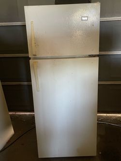 Try NiceWhirlpool white top freezer refrigerator apartment size