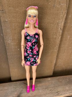 Barbie 2023 The Movie Margot Robbie Articulated Doll