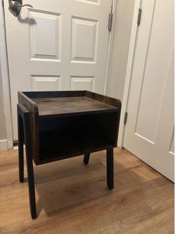 Nightstand Table/Small Table