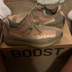 Yeezy 350 Size 7