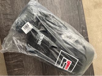 Combat Corner Proper Thai Boxing Gloves, 16 oz, Black (BG-13-BLK) – Brand New