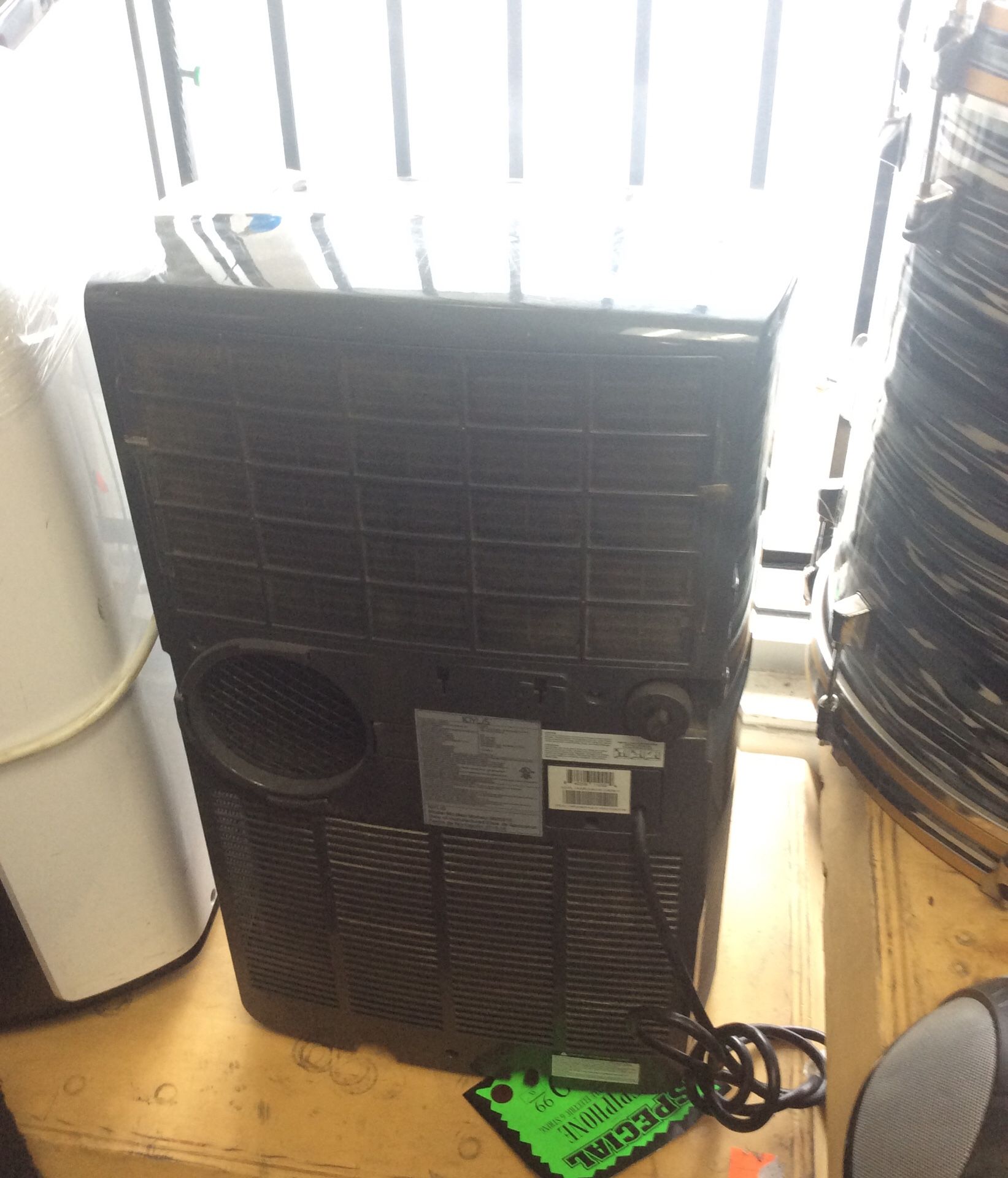 Idylis Portable air conditioner no hose inventory code 9291503606 for