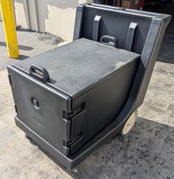 Cambro 1826 MTC110 cam carrier and cambro cd1826 mtchb110 black cam dolly